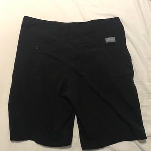 Volcom shorts size 31